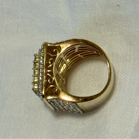 3.9 Carat ICED OUT CZ Pave YELLOW Gold Rhodium Plated 925 Sterlin… - Picture 7 of 9